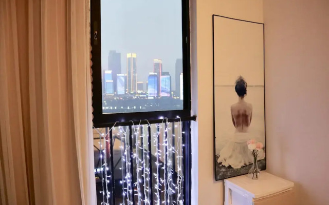 Qing Apartment Fun Things
