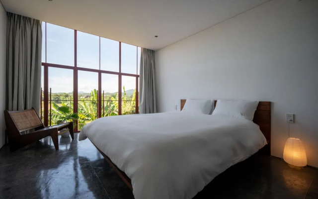 Scarlet Pavilion Homestay