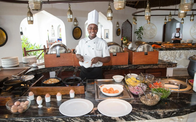 Bluebay Beach Resort & Spa