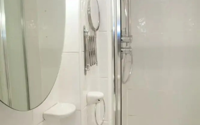 A Place Like Home - Inviting Flat near South Kensington