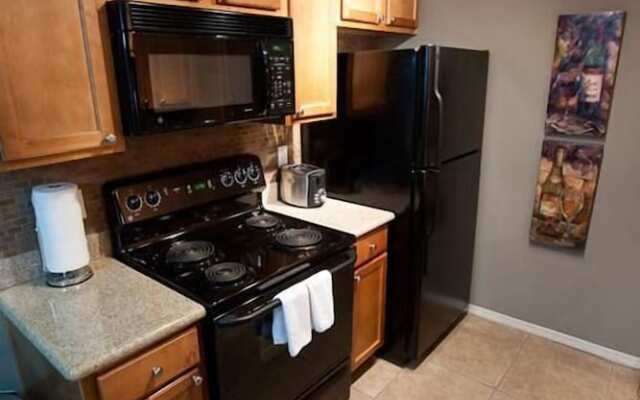 Hangout By Signature Vacation Rentals