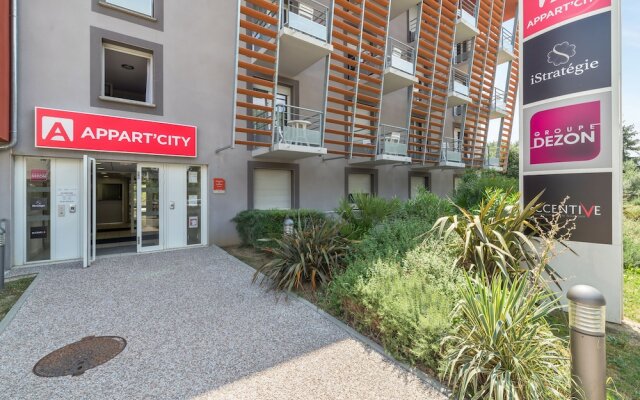 Park & Suites Confort Toulouse LHers