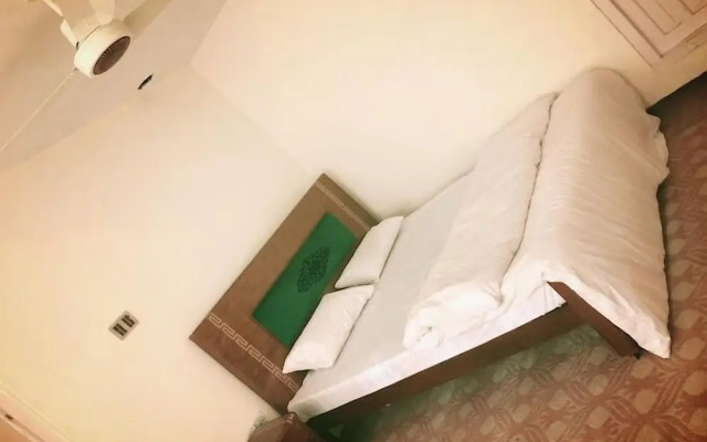 Homeland Guest House Skd