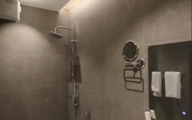 Al Muteb Suites Al Yasmeen