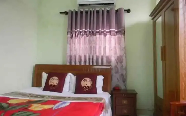 Hoang Hung Hotel