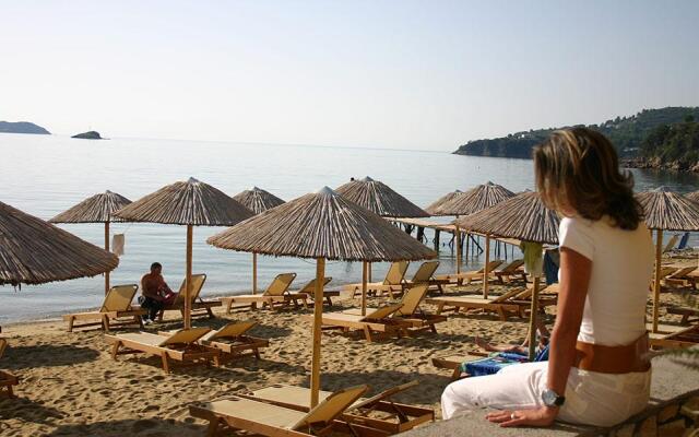 Esperides Beach Hotel