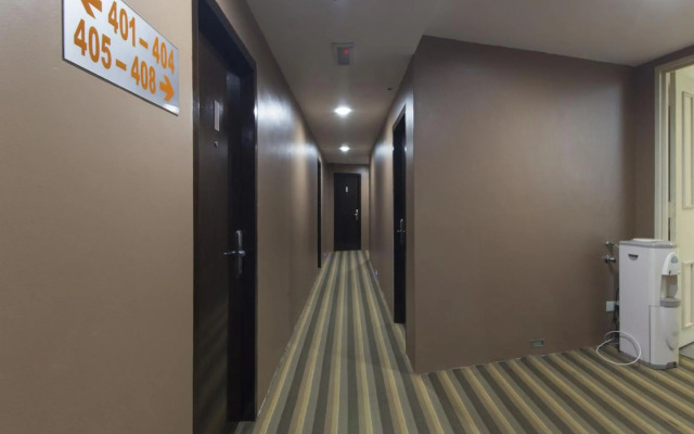 OYO 90894 Hotel Smc I-city