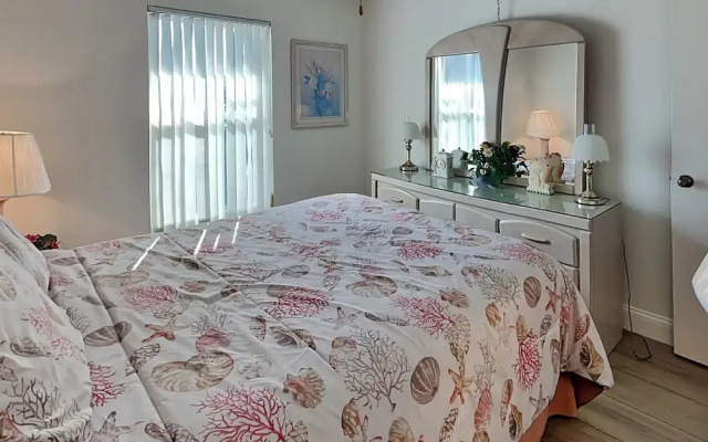 Estero Cove 341