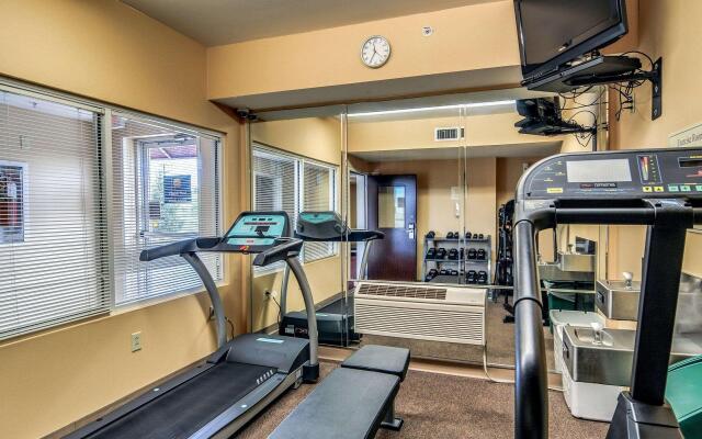 Comfort Inn & Suites Hillsville I-77