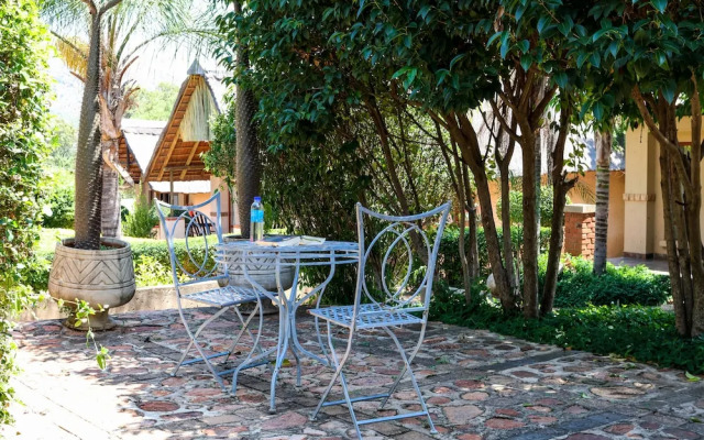 Thaba Legae Guest Lodge