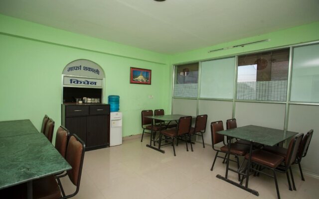 OYO 237 Hotel S Galaxy