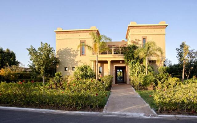 Villa avec piscine privée et Golf