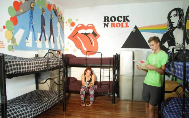 Play Hostel Soho