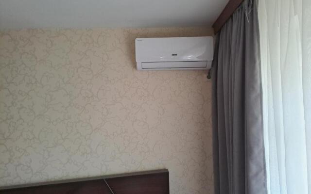 COMFORT AREA near metro vazha-pshavela