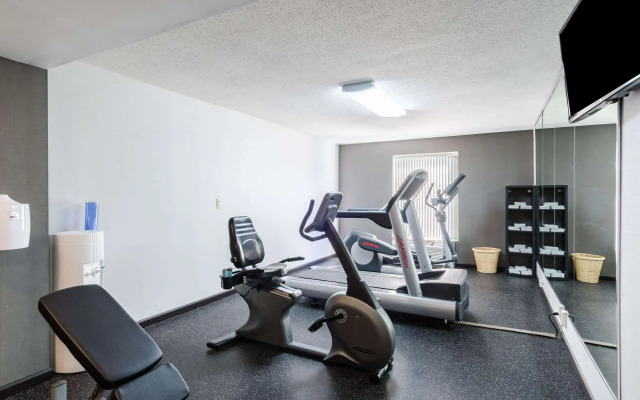 Comfort Inn Randolph - Boston