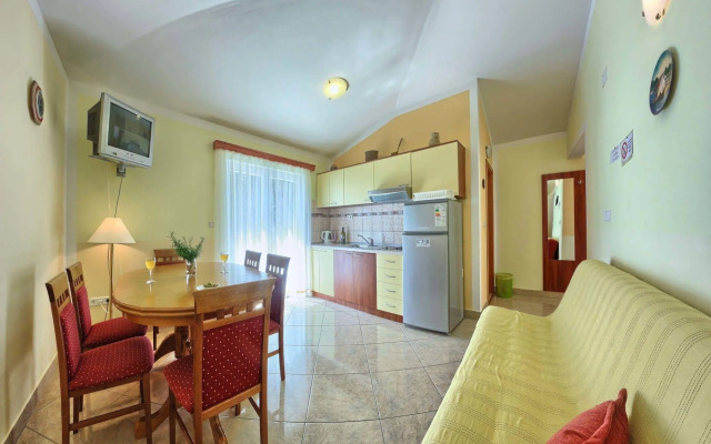 Apartments Ruzmarin