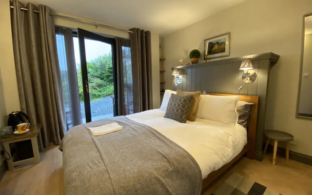 Downton Lodge Country B&B