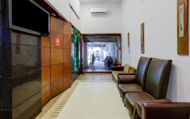 Capital O 77295 Hotel Bansidhar Bhuvan