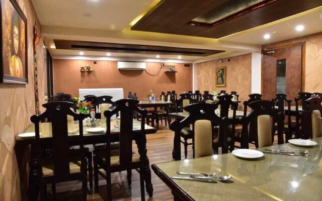 Hotel Venkatesh Regency