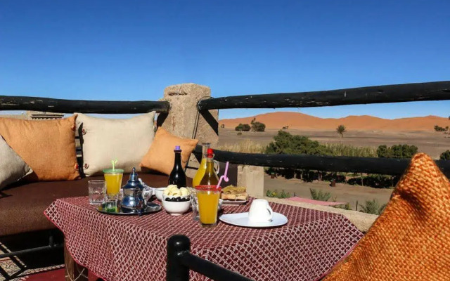 Nasser Palace Hôtel & Bivouacs