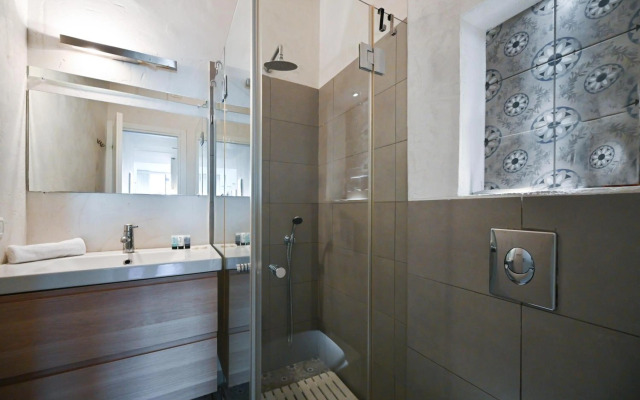 Ginger Tea by HolyGuest