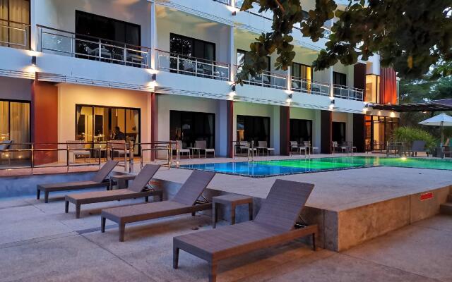 Prasarnsook Villa Beach Resort (SHA Extra Plus)