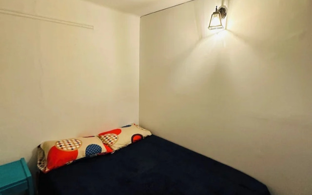 AQUI ME QUEDO here I stay