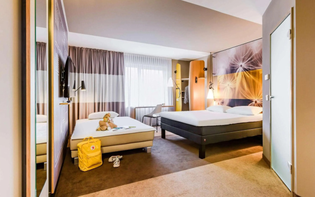 ibis Luebeck City