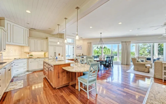 Anna Maria Beach Serenity