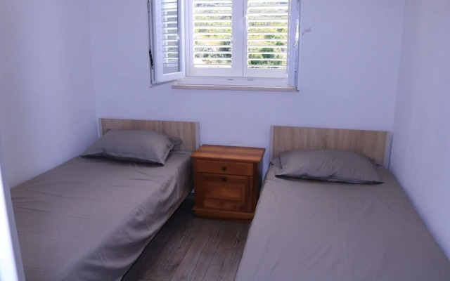 Nane Garden - House With Pool - H