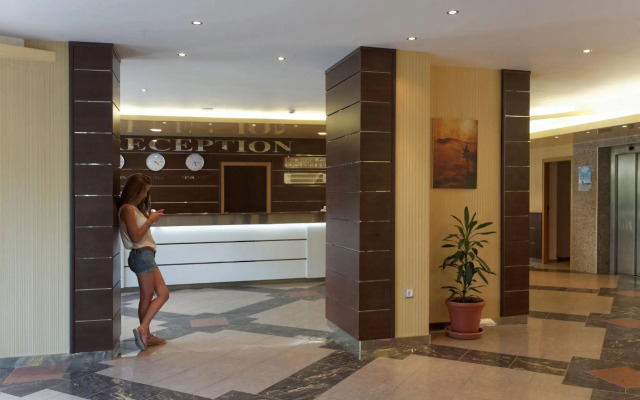 Hotel Royal