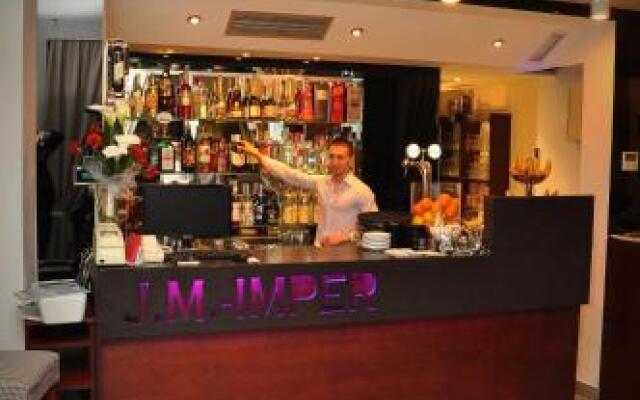 Imper I M D Bed and Breakfast