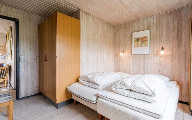 6 Person Holiday Home in Henne