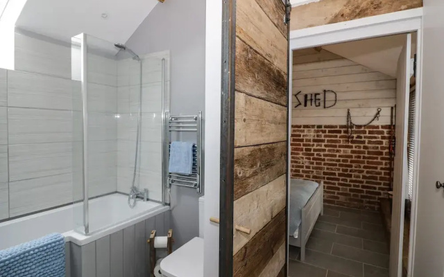 Freds Shed