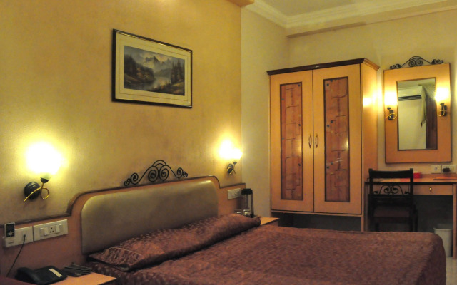 Abbott Hotel