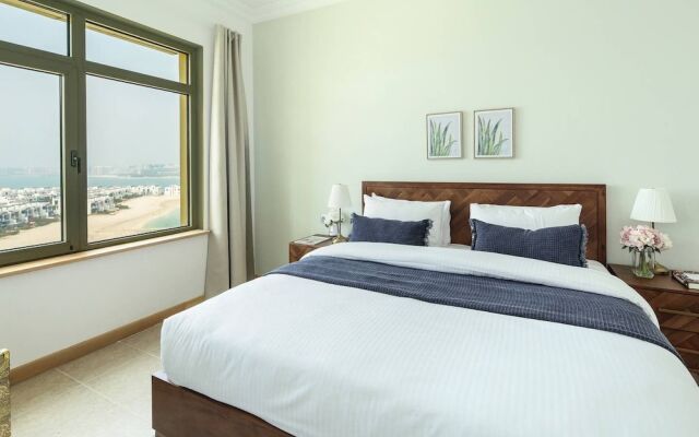 Sleek And Elegant 1BR on The Palm!