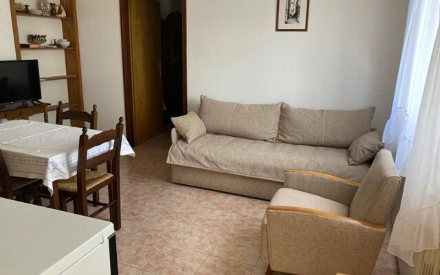 Charming 1-bed Apartment in Krk