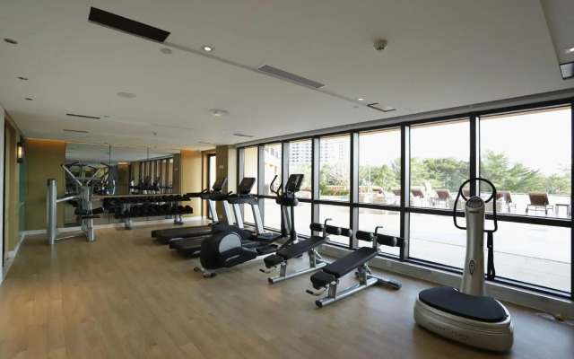 Sanya Golden Phoenix Sea View Hotel