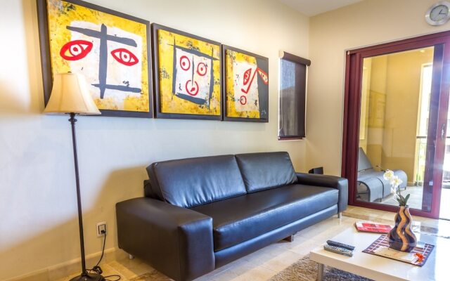 El Faro 303 Reef 1 Bedroom Condo by Redawning