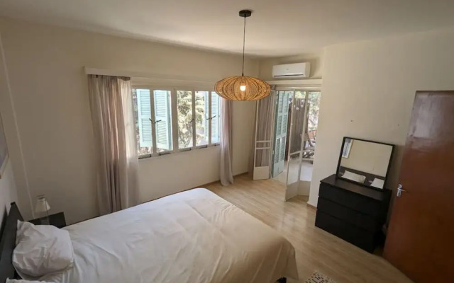 Gladstone Apartment in Nicosia