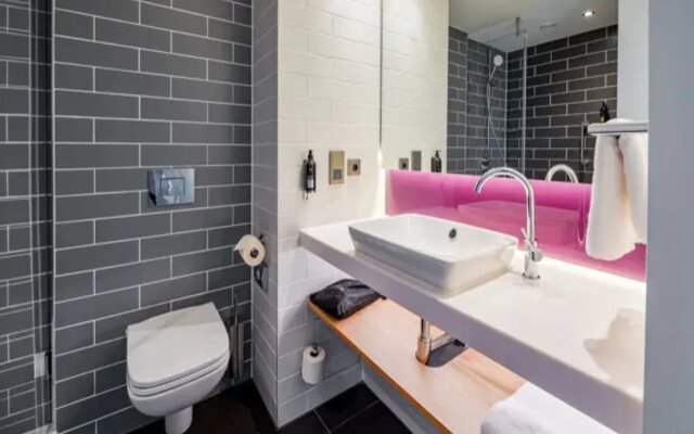 Premier Inn Mannheim City Centre