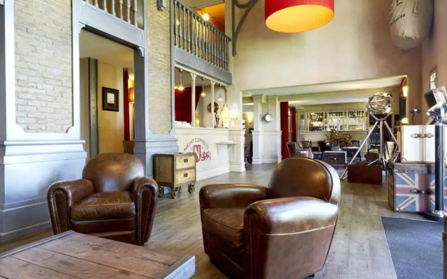 Brit Hotel Essentiel Cholet