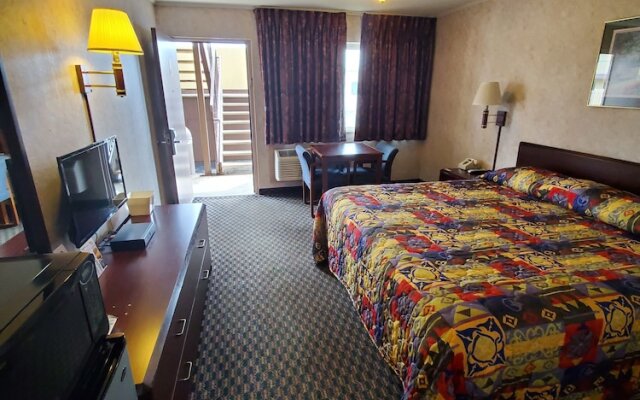 Richmond Inn & Suites