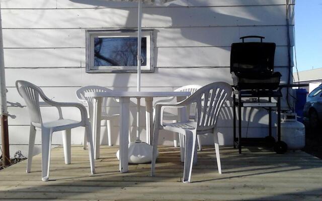 Canora Home Rentals Vacation Cottage