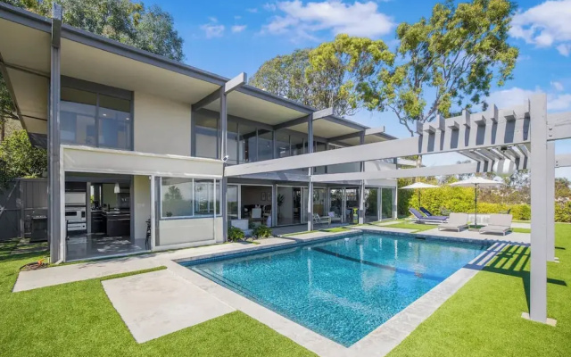 Solara Point - Sunset to Skyline With Pool & Epic Views