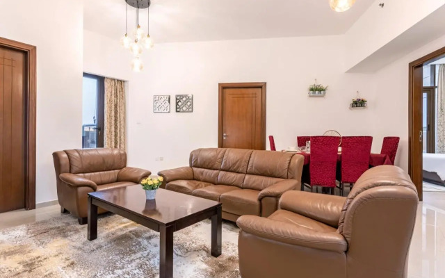 Live spacious 3BR - All En suite with Balcony