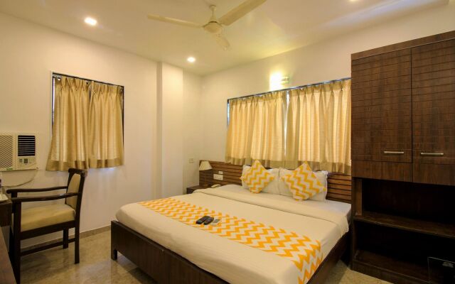 FabHotel Swamini Niwas Malad East