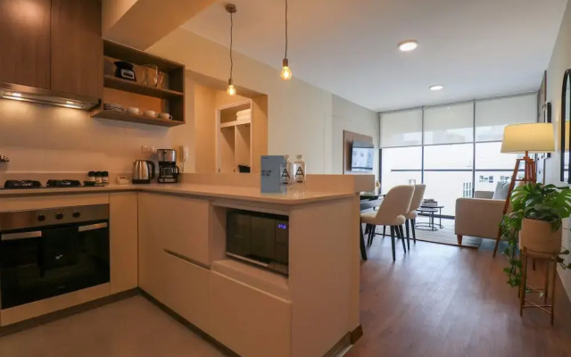 w Comfy 2BR w Modern Balcony Near Kennedy Park