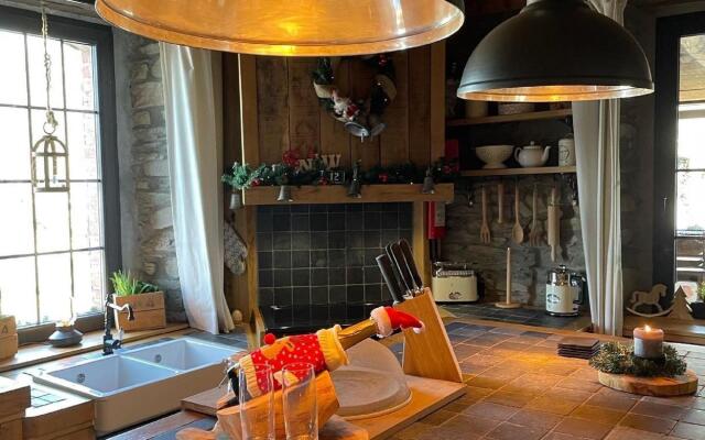 Holiday Home in Bastogne With Bubble Bath