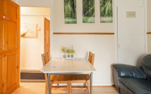 Alluring Apartment in Edinburgh near City Center